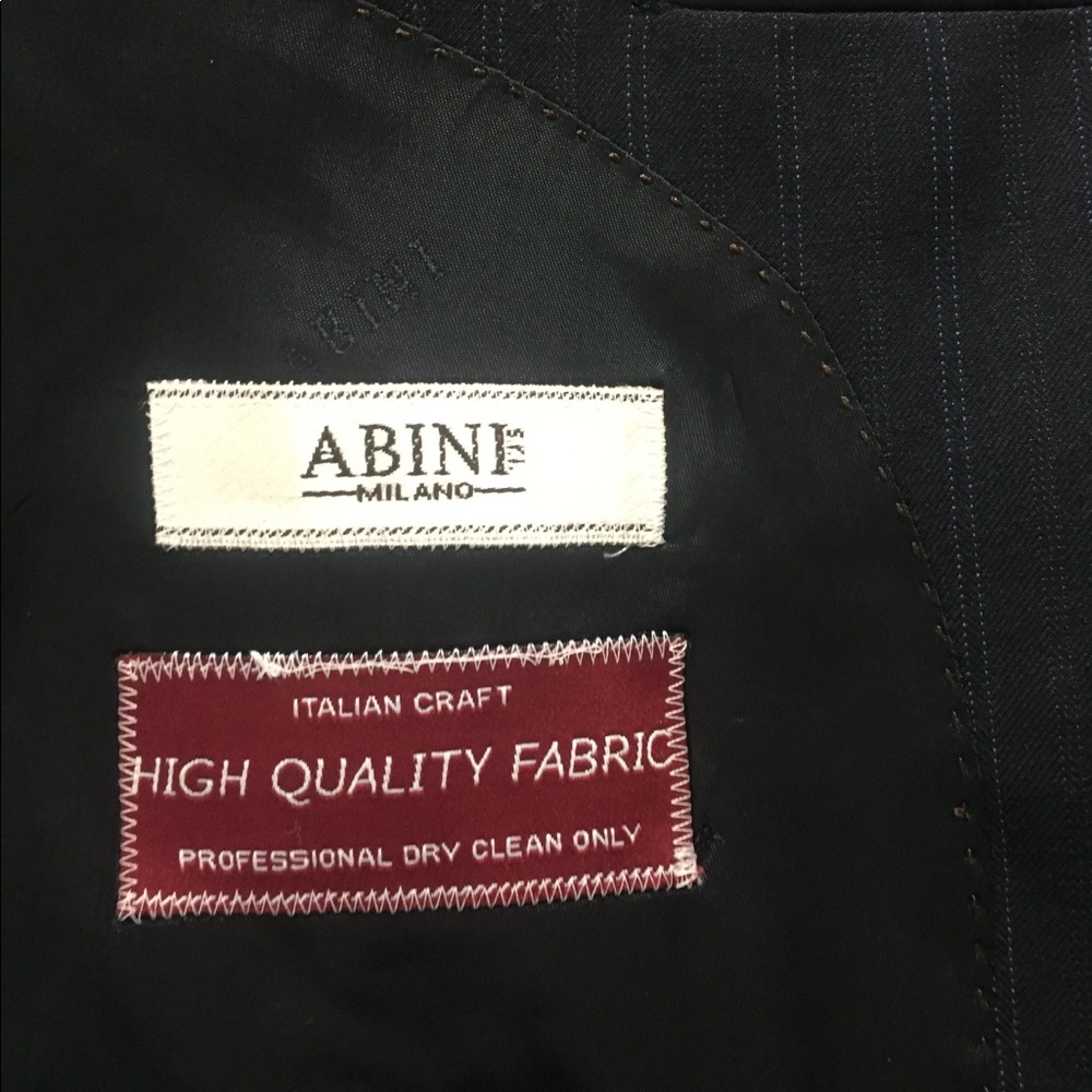 Men’s three buttons suit - Picture 3 of 4